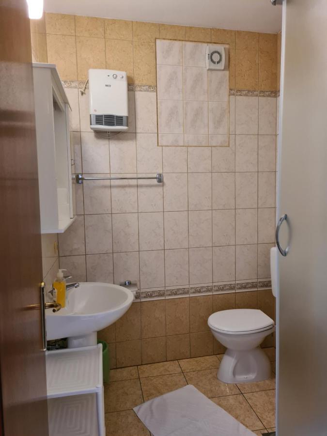 Pansion Ribica Hotel Crikvenica Luaran gambar