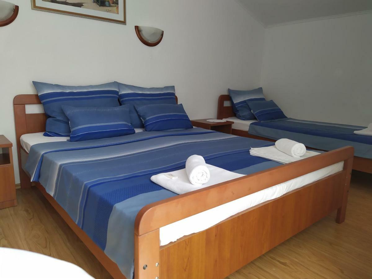 Pansion Ribica Hotel Crikvenica Luaran gambar